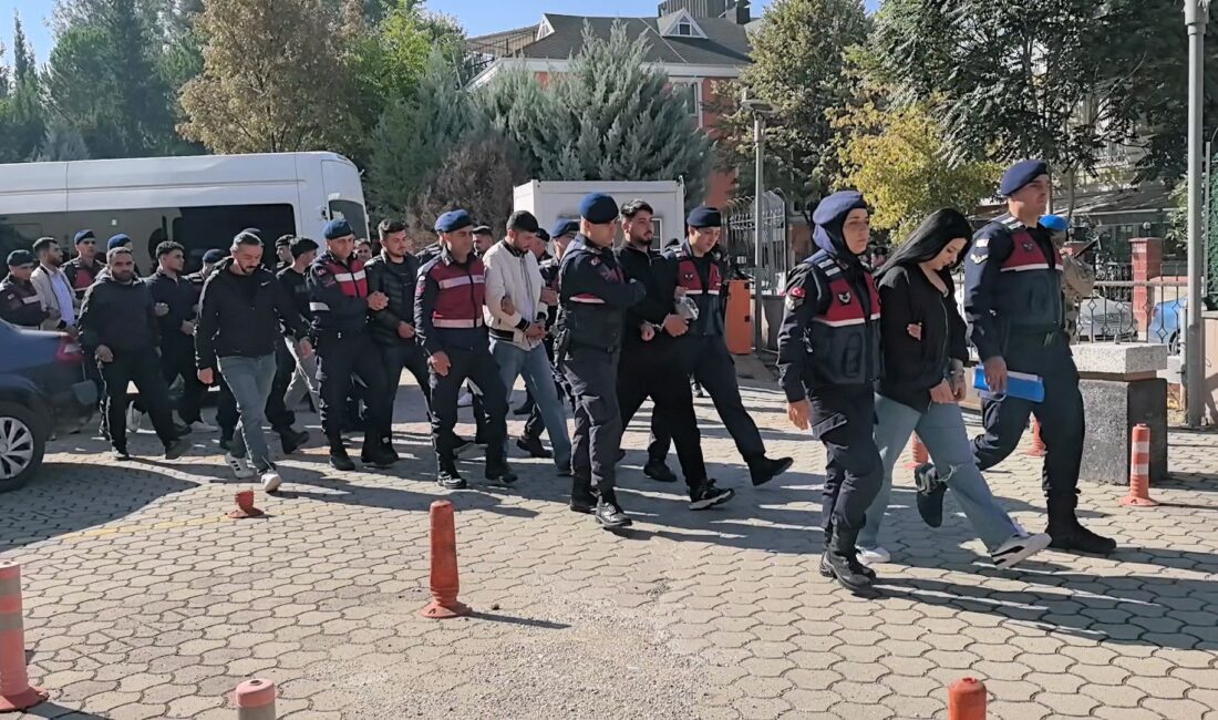 Bursa'nın İnegöl ilçesinde çıkan silahlı çatışmada Ahmet Kılıçaslan(25)'in ölümüne, 2