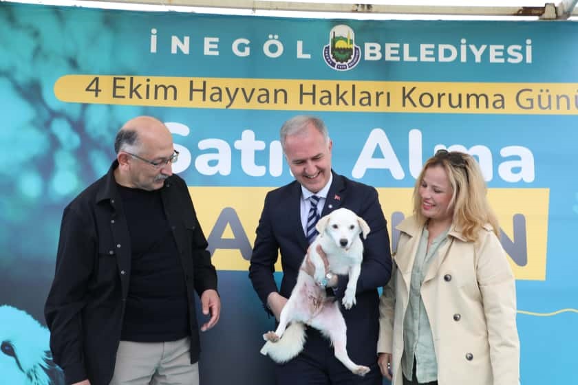 İnegöl Belediyesi, 4 Ekim Hayvanları Koruma Günü kapsamında sahipsiz hayvanlar