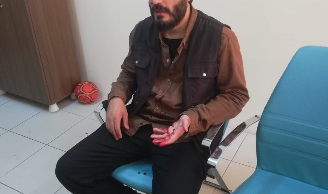 Osmangazi’de bulunan Mehmet Zahit Kotku Anadolu İmam Hatip Lisesi’nde, ders