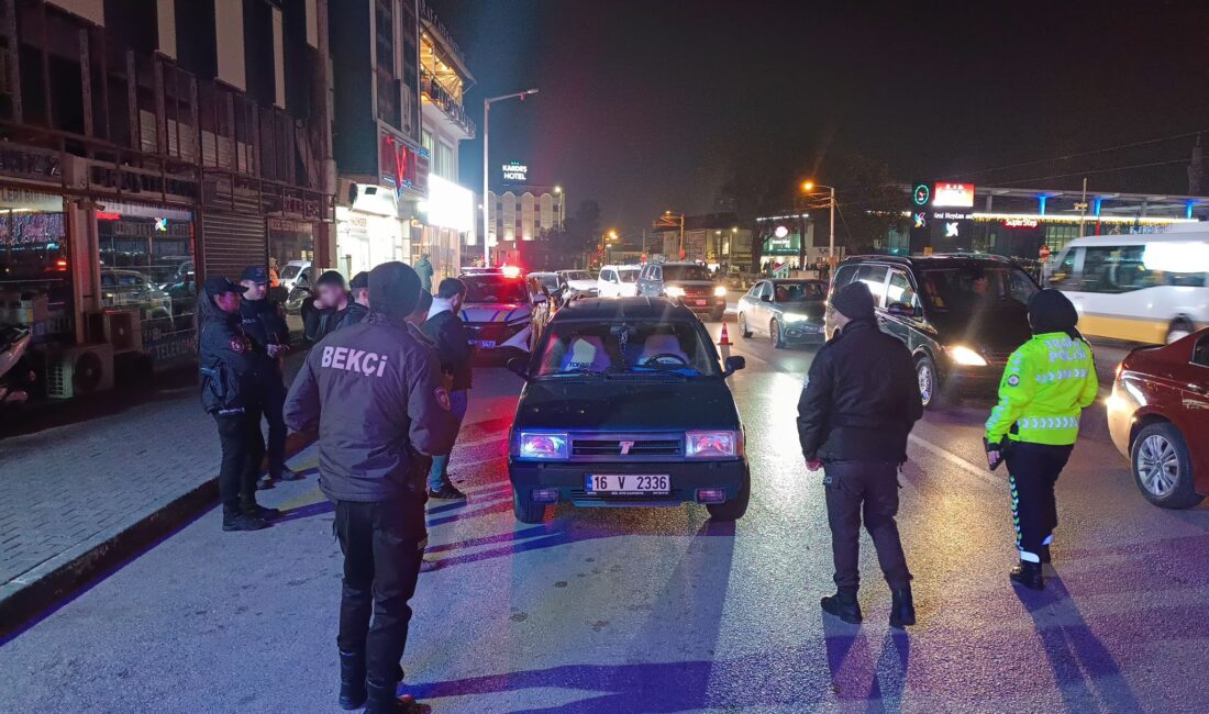 Bursa'da İl Emniyet Müdürlüğü ekipleri, kent genelinde huzur ve güven