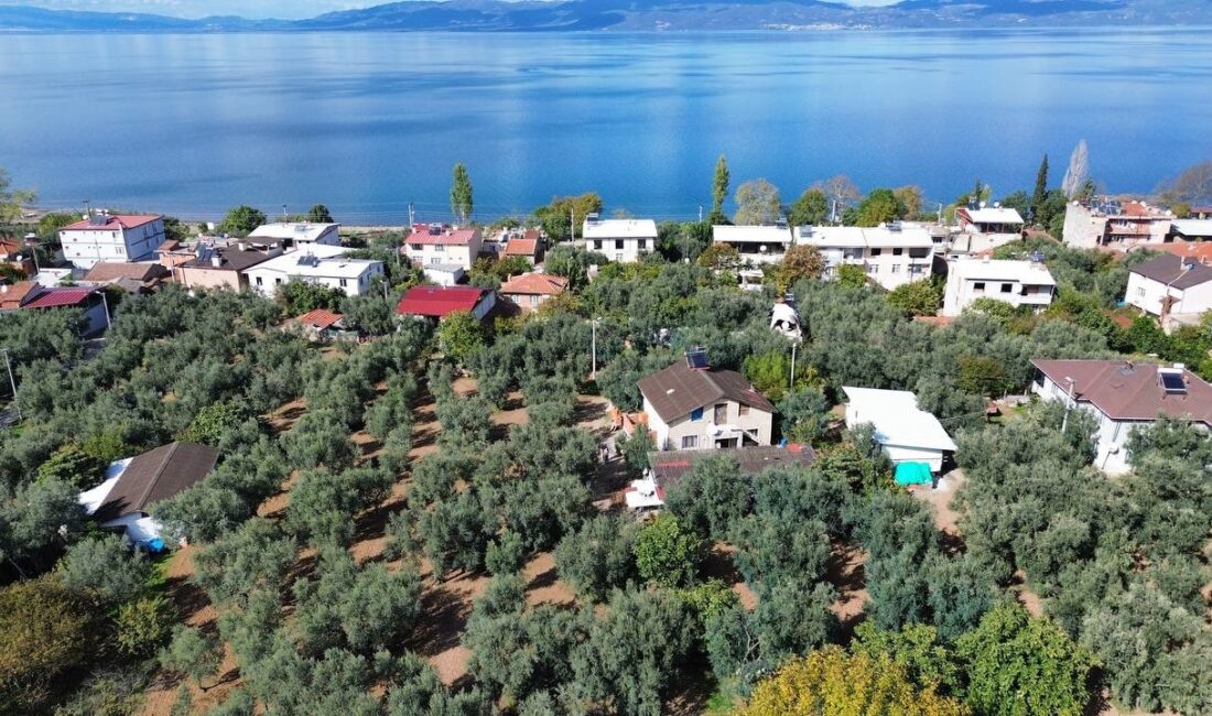 Papa’nın İznik’i ziyaret edeceğine yönelik haberler ve bölgede artan deprem