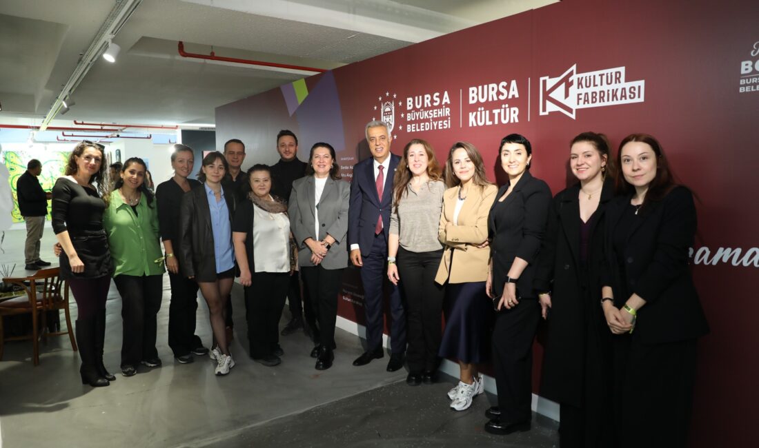 Bursa Büyükşehir Belediyesi’nin düzenlediği ‘Bursa Sanat Çalıştayı’nda ortaya çıkan genç