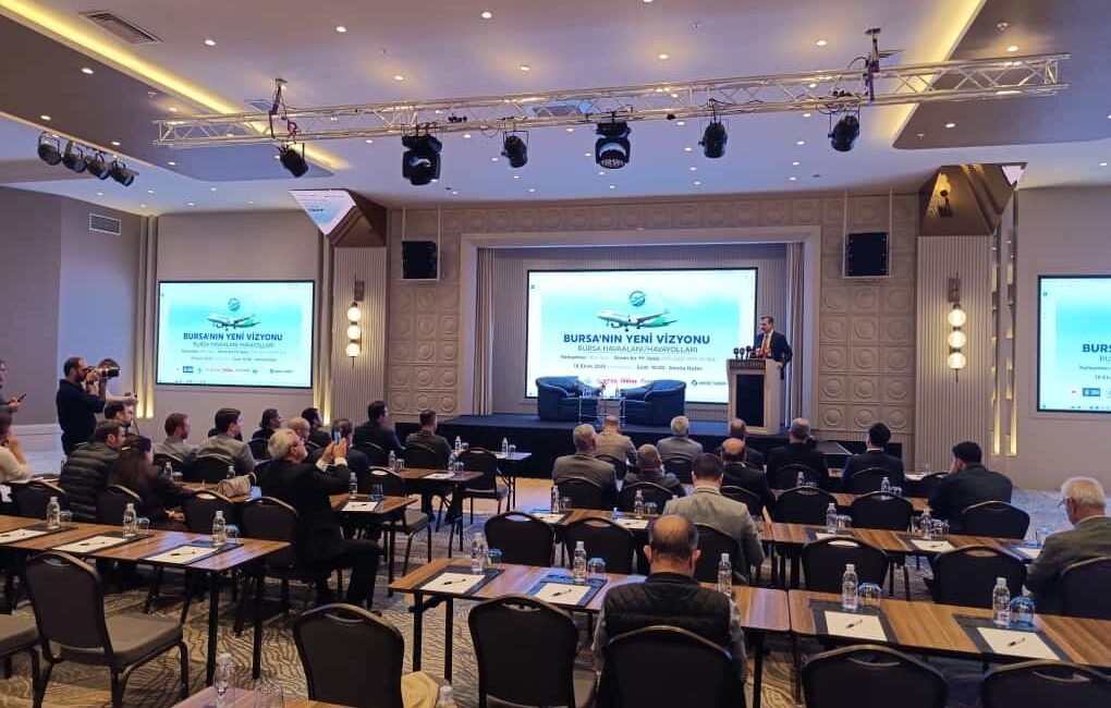 Oman Air Yönetim Kurulu Üyesi İlker Aycı, Bursa’da katıldığı toplantıda