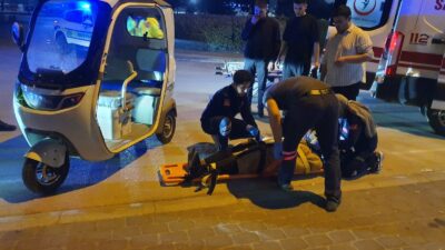 Bursa’nın İnegöl ilçesinde, gece saatlerinde elektrikli treeporter ile tek taraflı