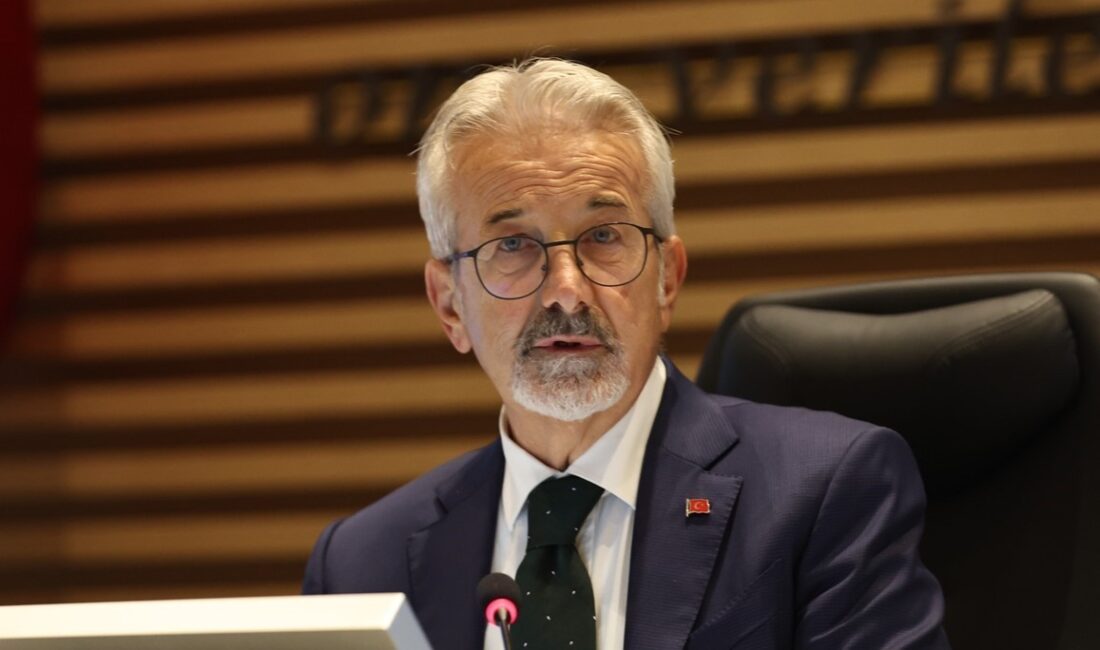 Rüşvet ve yolsuzluk soruşturması kapsamında tutuklu bulunan eski Nilüfer Belediye