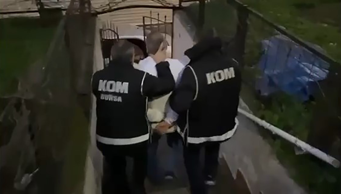 KOM ekiplerinin düzenlediği operasyonda, eylem hazırlığında olduğu belirlenen “Gündoğmuşlar” adlı
