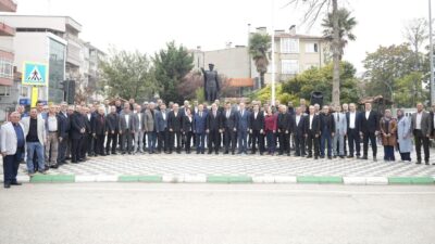 19 Ekim Muhtarlar Günü vesilesiyle, ilçedeki muhtarla buluşan Yenişehir Belediye