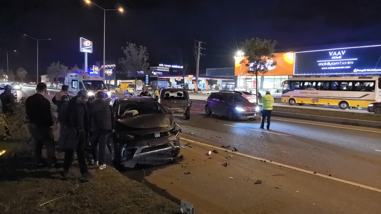 bursa’da zincirleme kaza: 3 yaralı 1 Bursam Medya -