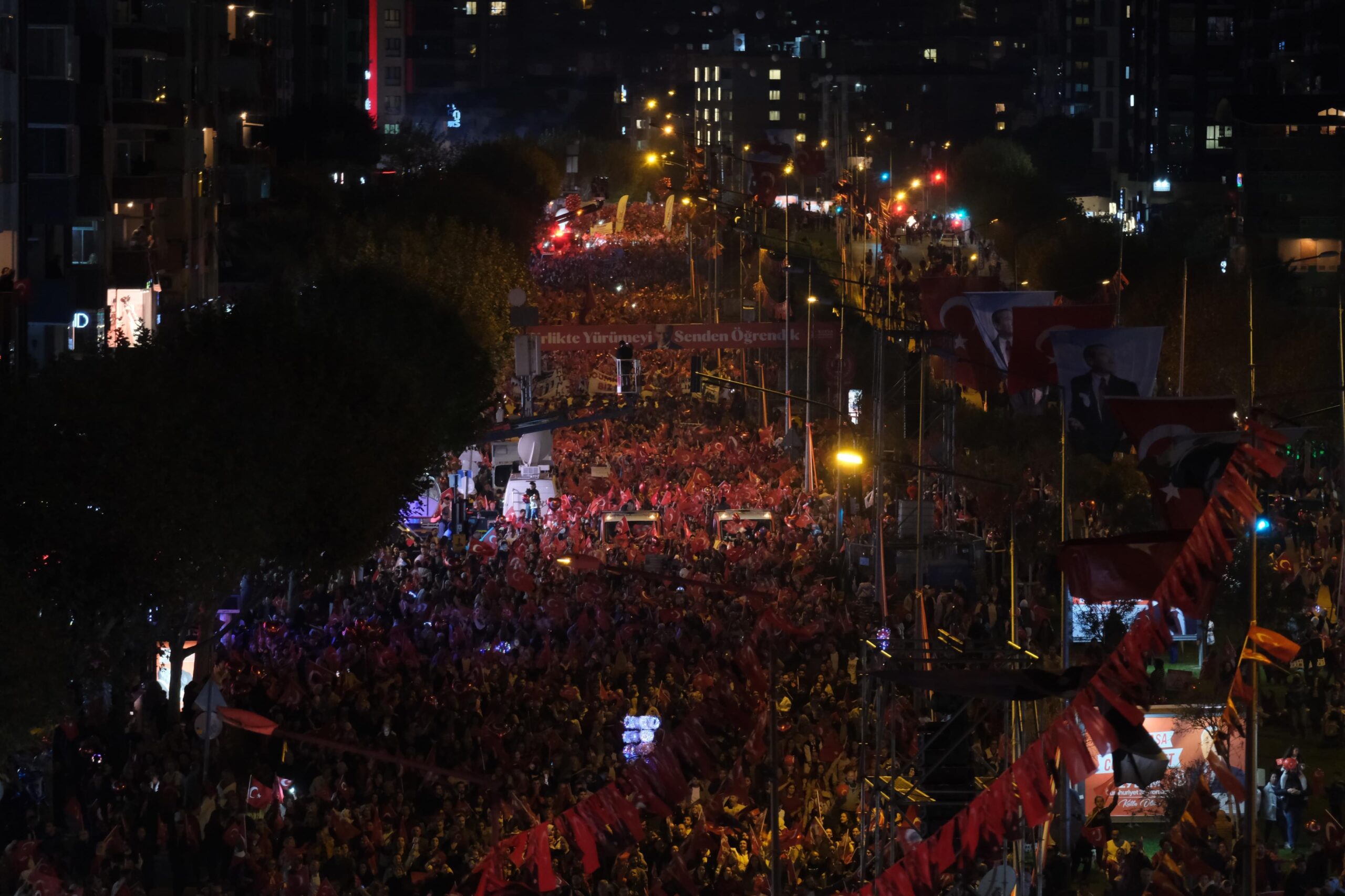 Bursa Büyükşehir ve Nilüfer Belediyeleri iş birliğiyle 29 Ekim Çarşamba