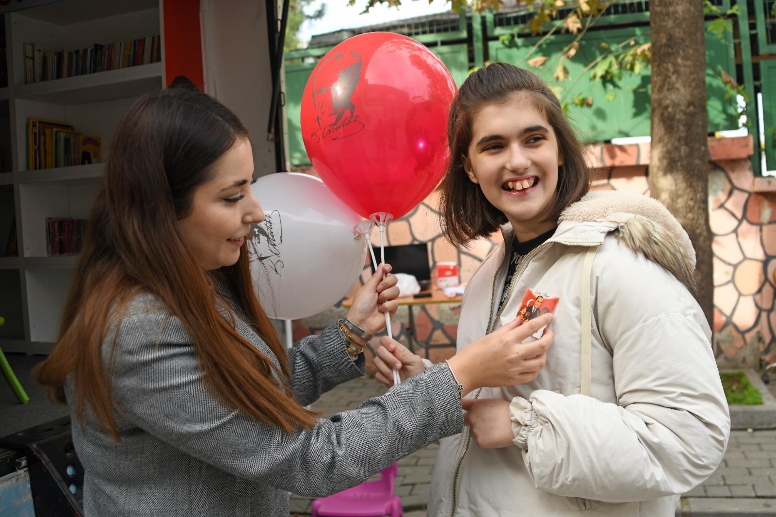 gezici kütüphane bayram coşkusuyla buluşturdu 1 Bursam Medya -