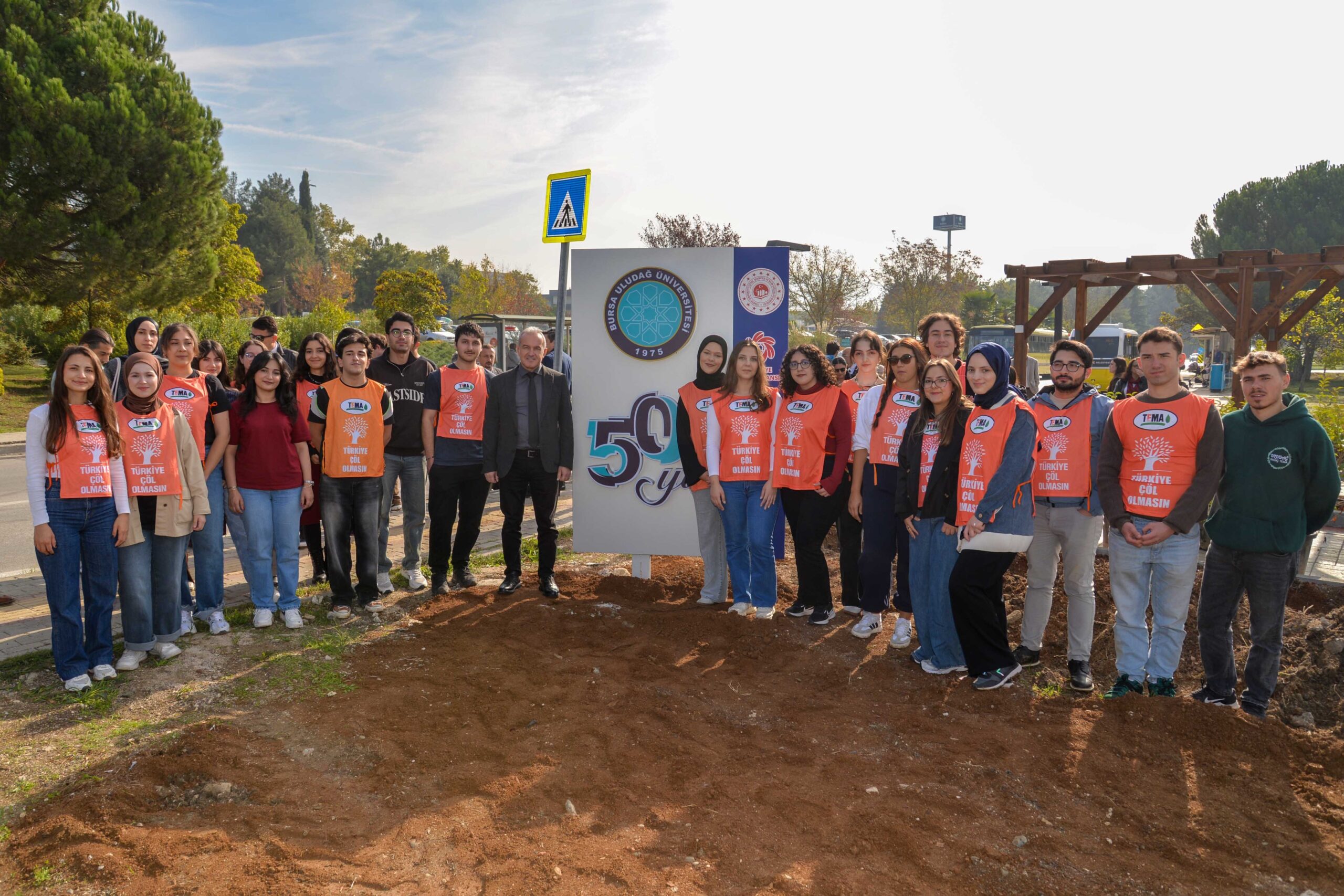Bursa Uludağ Üniversitesi, 50. kuruluş yıl dönümünü sadece etkinliklerle değil,