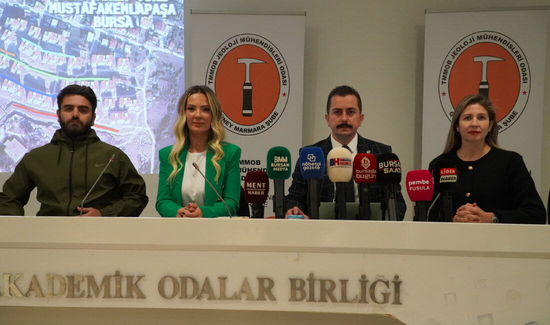 Jeoloji Mühendisleri Odası Güney Marmara Şube Başkanı Mehmet Yıldız, Mustafakemalpaşa'daki