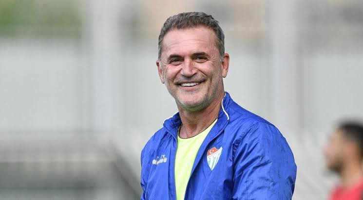 Bursaspor, teknik direktörlük görevine deneyimli çalıştırıcı Tahsin Tam’ı getirdi. Kulüpten