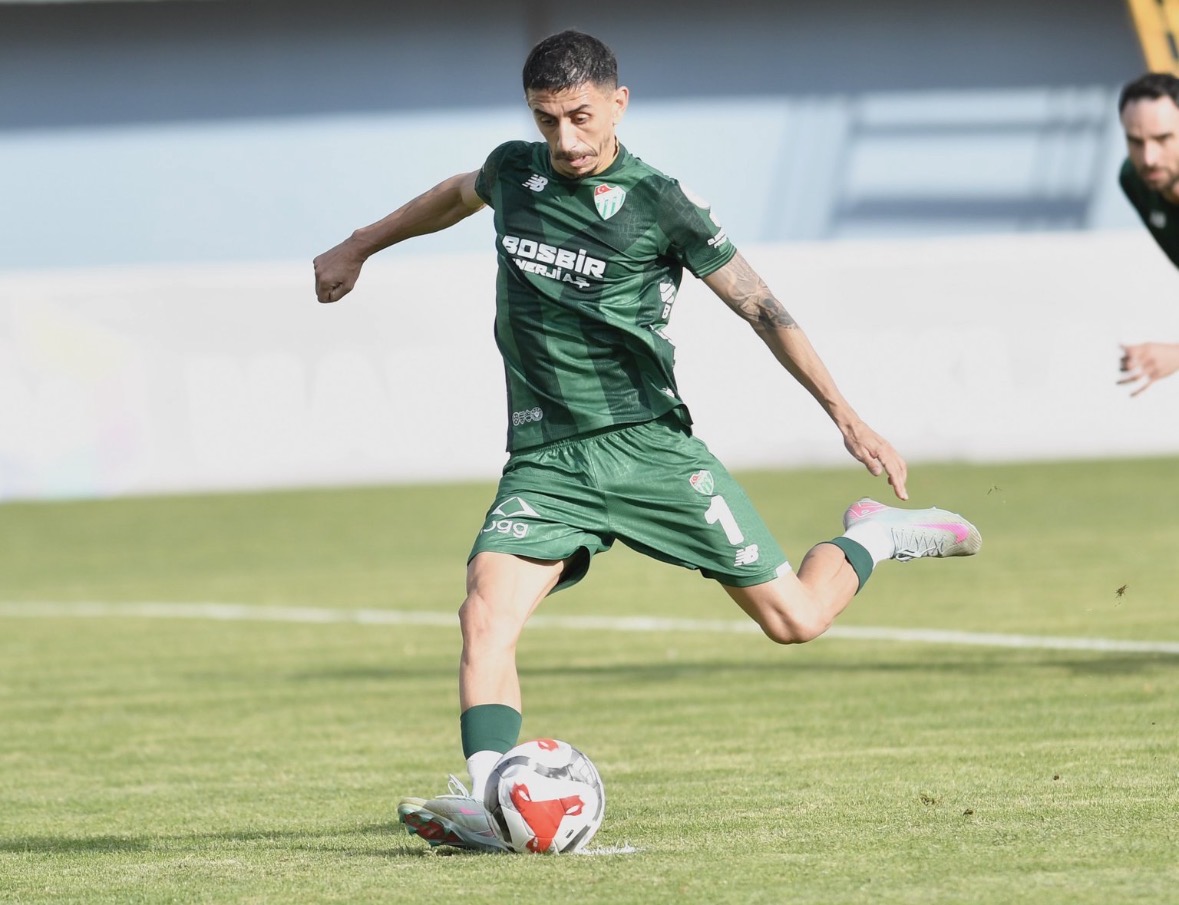 Bursaspor, Nesine.com 2. Lig Kırmızı Grup 9. hafta maçında deplasmanda