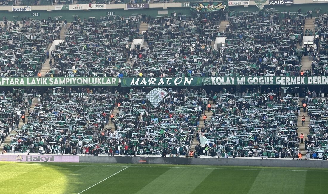 Tahkim’den karar: Timsahlar tribünlere kavuşuyor Tahkim Kurulu, Bursaspor’a verilen seyircisiz oynama cezasını kaldırarak kararı para