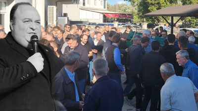 Bursa'nın Mustafakemalpaşa ilçesinde bir okul müdürü kalp krizi sonucu hayatını