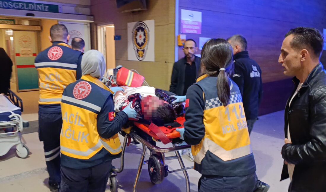 Bursa’nın İnegöl ilçesinde üç motosikletin karıştığı zincirleme kazada 19 yaşındaki