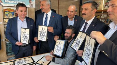 Osmangazi Belediyesi ve YAYKOOP iş birliğiyle düzenlenen Osmangazi Kitap Fuarı,