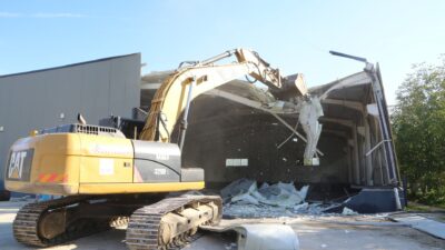 Nilüfer Belediyesi, imara aykırı yapılaşmayla mücadele kapsamında Yaylacık ve Tahtalı