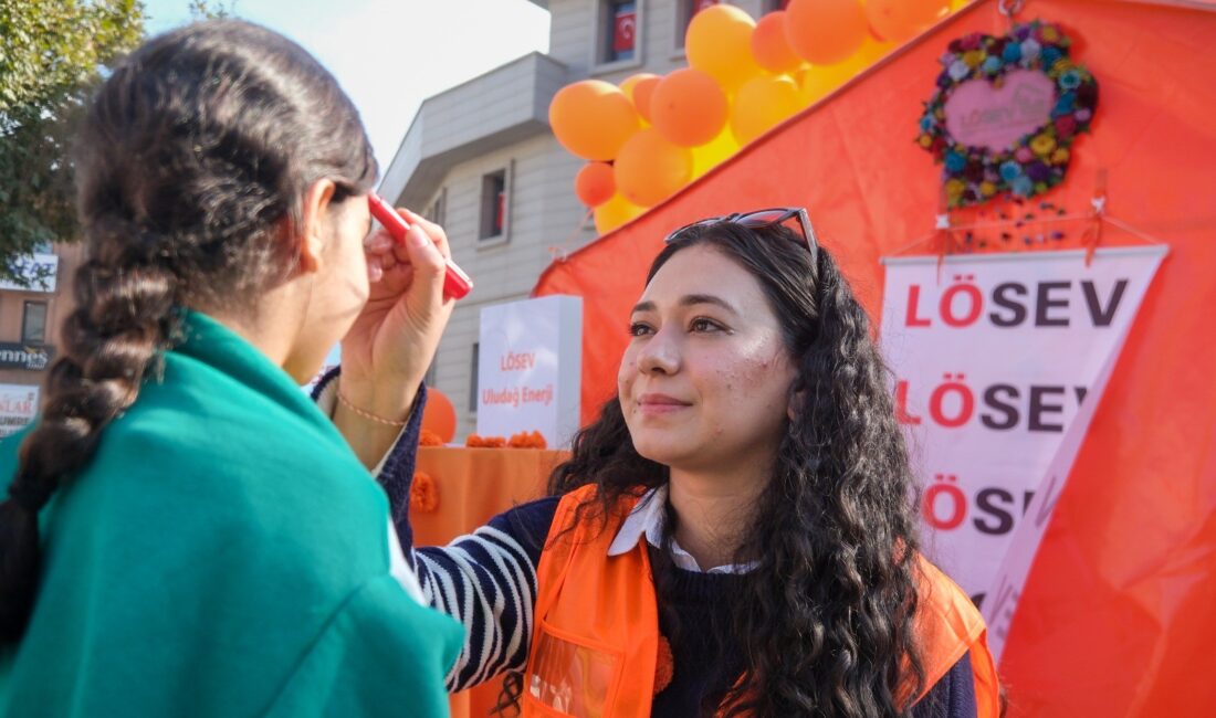 Uludağ Enerji, 2-8 Kasım Lösemili Çocuklar Haftası kapsamında LÖSEV iş