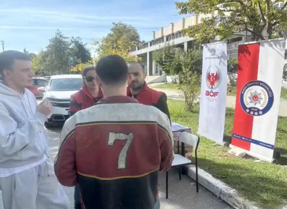 bursa polisi 26 bin öğrenciyi bilinçlendirdi 2 Bursam Medya -
