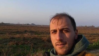 Bursa’nın Orhangazi ilçesinde arkadaşlarıyla halı sahada futbol oynayan 35 yaşındaki