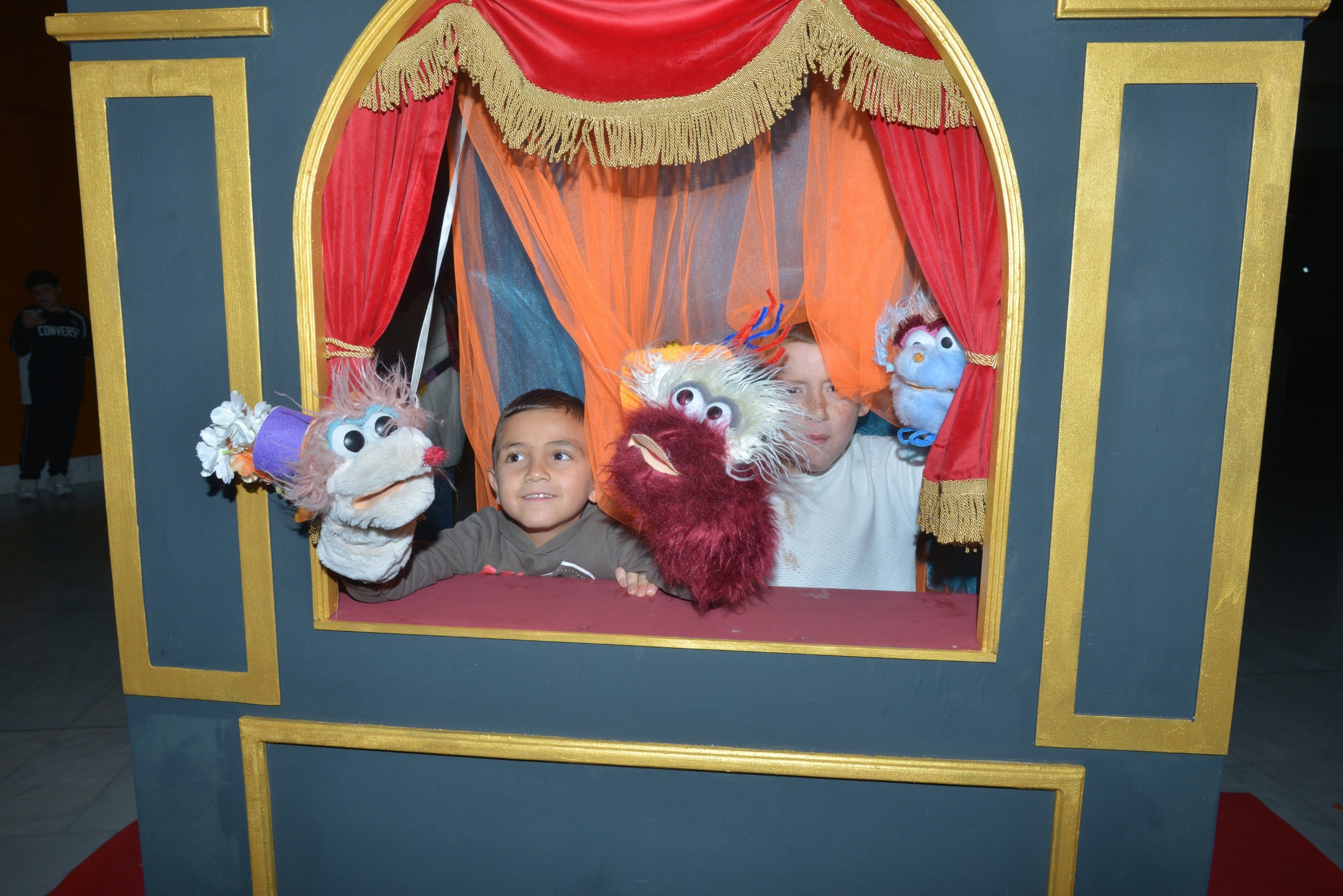 karagöz festivali renkli gösterilerle başladı 2 Bursam Medya -