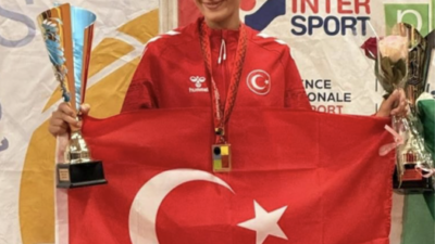 Bursa Büyükşehir Belediyespor sporcusu Nazmiye Ak, Fransa’da düzenlenen Gençler Bocce