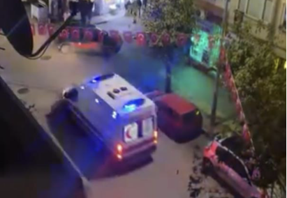 Bursa’nın Yıldırım ilçesinde iki kişi arasında çıkan tartışma bıçaklı kavgaya