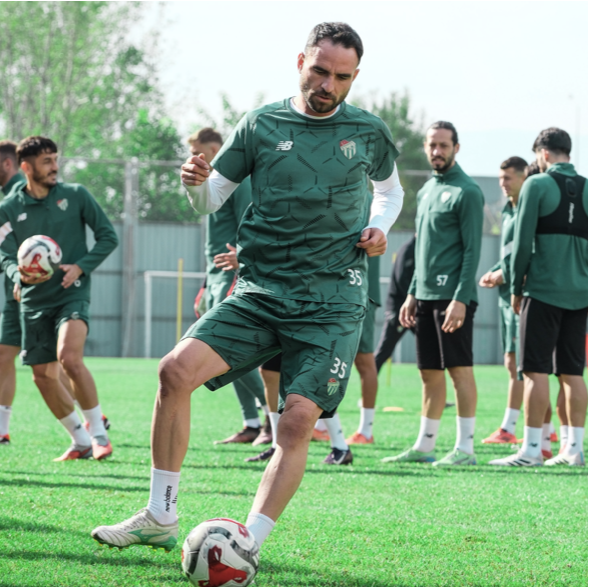 TFF 2. Lig Kırmızı Grup’ta 11. hafta mücadelesinde Bursaspor, yarın