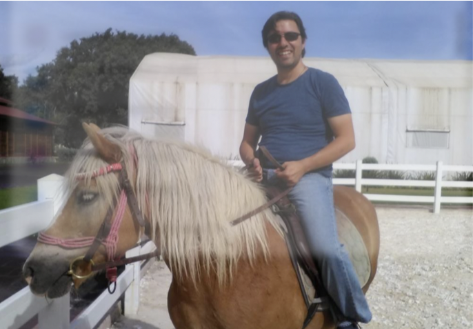 Karacabey’de yaşayan 47 yaşındaki ziraat mühendisi Turgut Tavukçular, komşularının haber