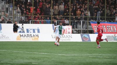 Bursaspor'un tecrübeli futbolcusu İlhan Depe, Mardin 1969 Spor maçında gördüğü