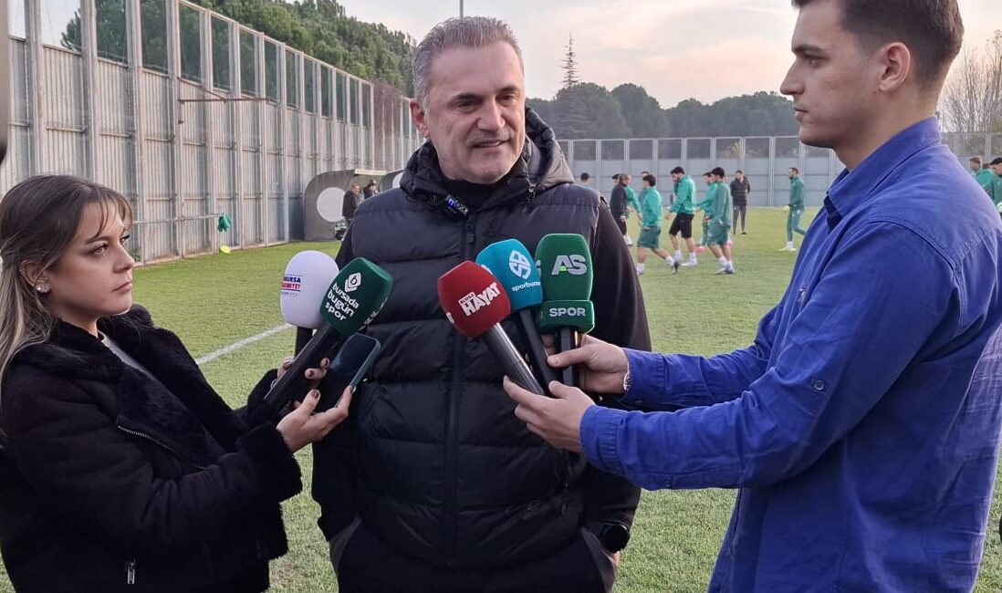 Bursaspor Teknik Direktörü Tahsin Tam, Aliağa FK maçı öncesi yaptığı