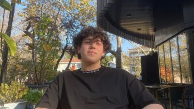 Bursa’da yağmur sonrası kayganlaşan yolda motosikletiyle kaza yapan 22 yaşındaki