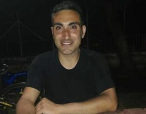 Bursa'nın Yıldırım ilçesi Samanlı Mahallesi'nde kamyonetin çarptığı scooter sürücüsü ağır