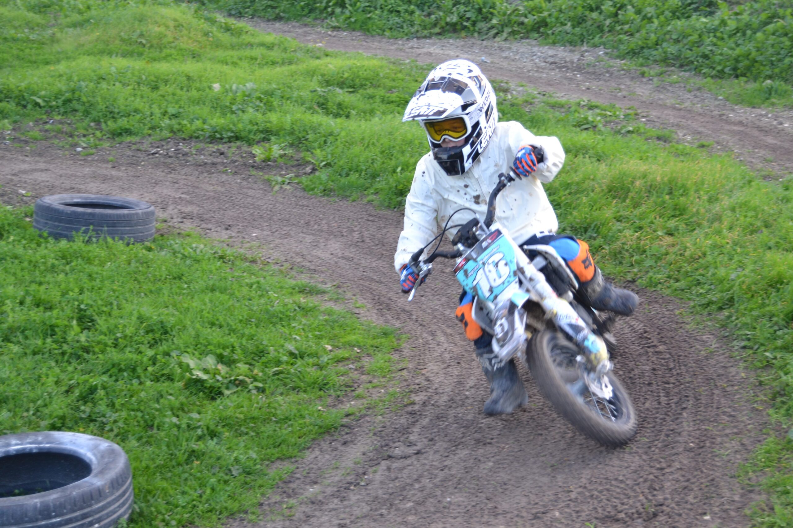 bursalı minik motokrosçu sezonu şampiyon tamamladı 2 Bursam Medya -