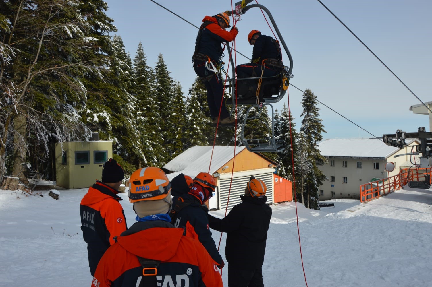 bursa'daki tatbikat nefesleri kesti 3 Bursam Medya -