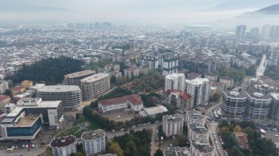 Faiz oranlarının yüksek olmasıyla birlikte gayrimenkul yatırımı yapmayan herkesin döviz,