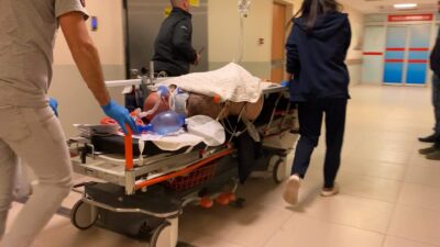 Bursa'nın İnegöl ilçesinde meydana gelen kazada otomobil ile çarpışan scooter