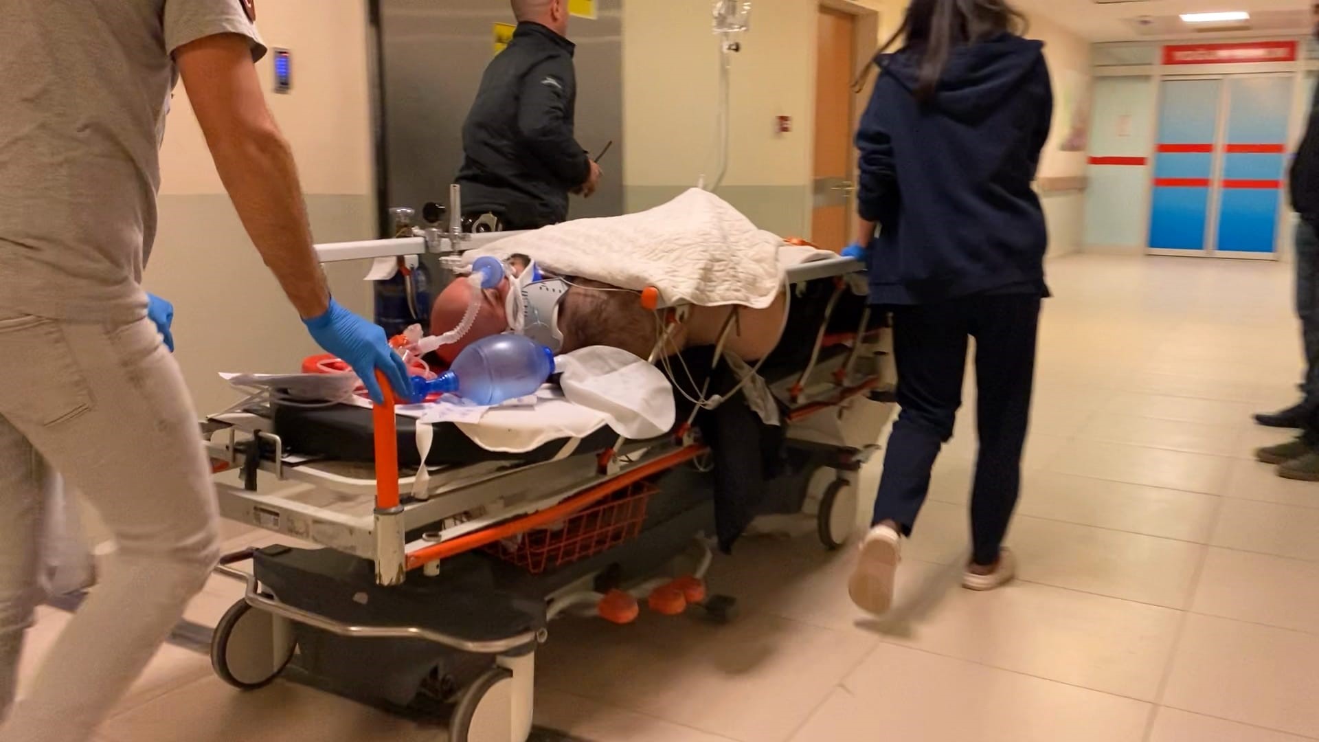 Bursa'nın İnegöl ilçesinde meydana gelen kazada otomobil ile çarpışan scooter