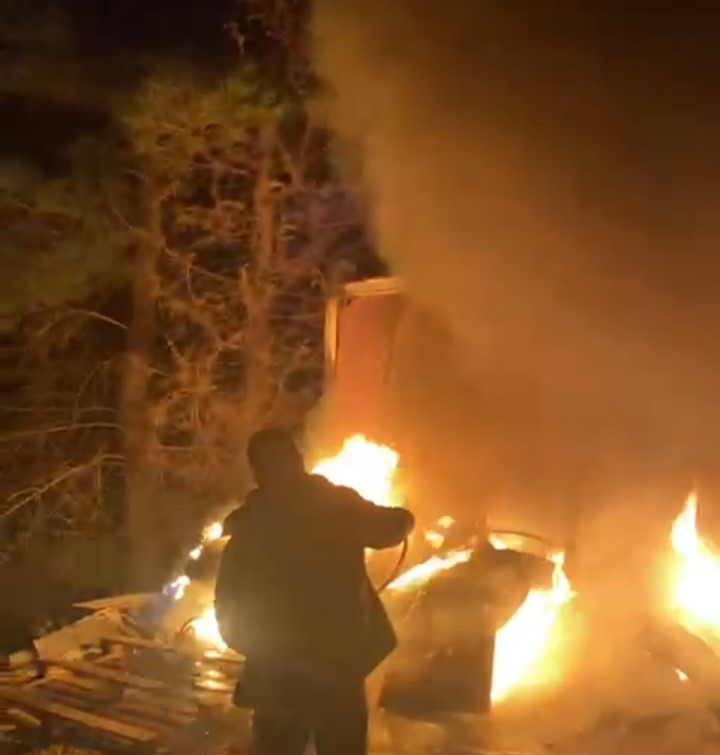 bursa’da küllükte unutulan sigara barakayı küle çevirdi 1 Bursam Medya -