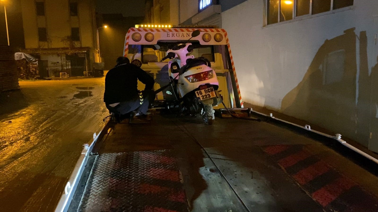 Bursa'da polislere yakalandı, alkollü ve ehliyetsiz çıktı! 2 Bursam Medya -