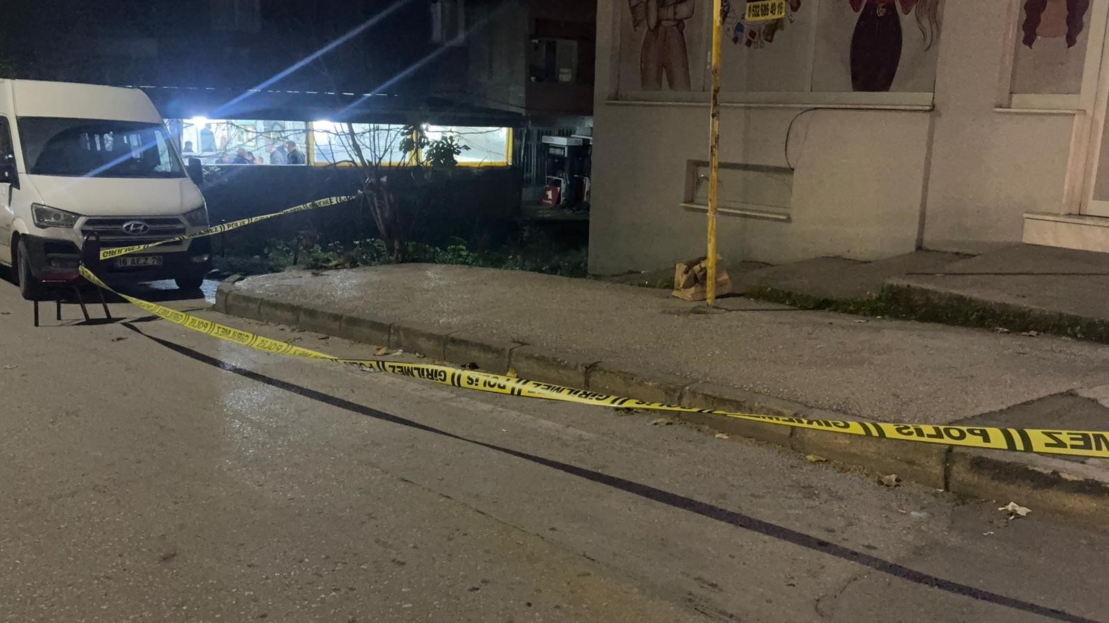 Bursa’da araçtan silahla ateş açıldı, 1 kişi yaralandı! 1 Bursam Medya -