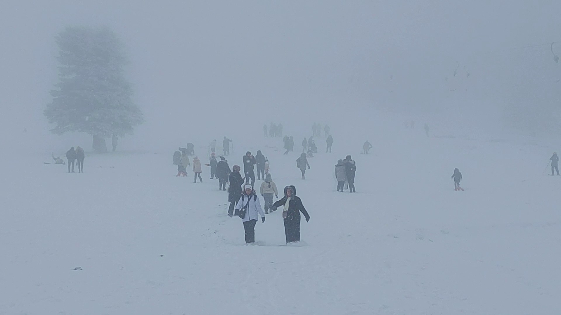 Uludağ'da yoğun kar yağışı sonrası pistler doldu taştı 3 Bursam Medya -