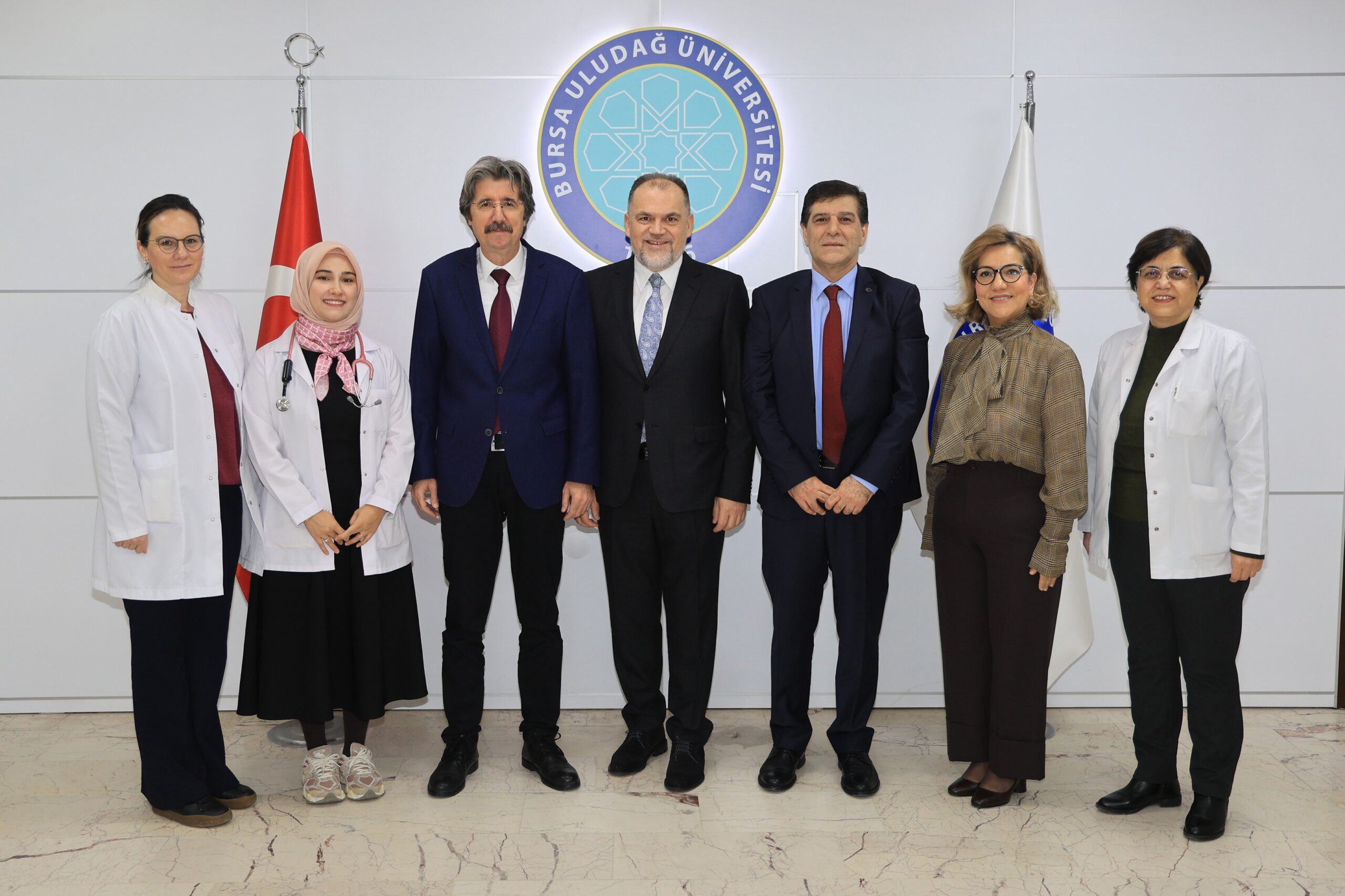 Bursa Uludağ Üniversitesi (BUÜ) Hastanesi Çocuk Göğüs Hastalıkları Bilim Dalı,