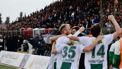 TFF 2. Lig Kırmızı Grup'ta lider Mardin 1969'un konuğu olan