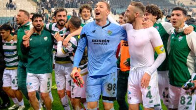 Sahasında Ankara Demirspor'u ağırlayacak Bursaspor'da eksikler can sıkıyor. 