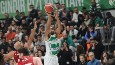 Türkiye Sigorta Basketbol Süper Ligi'nin 10. haftasında evinde Galatasaray'ı ağırlayan