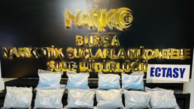 Bursa’da düzenlenen narkotik operasyonunda on binlerce uyuşturucu hap ele geçirildi.