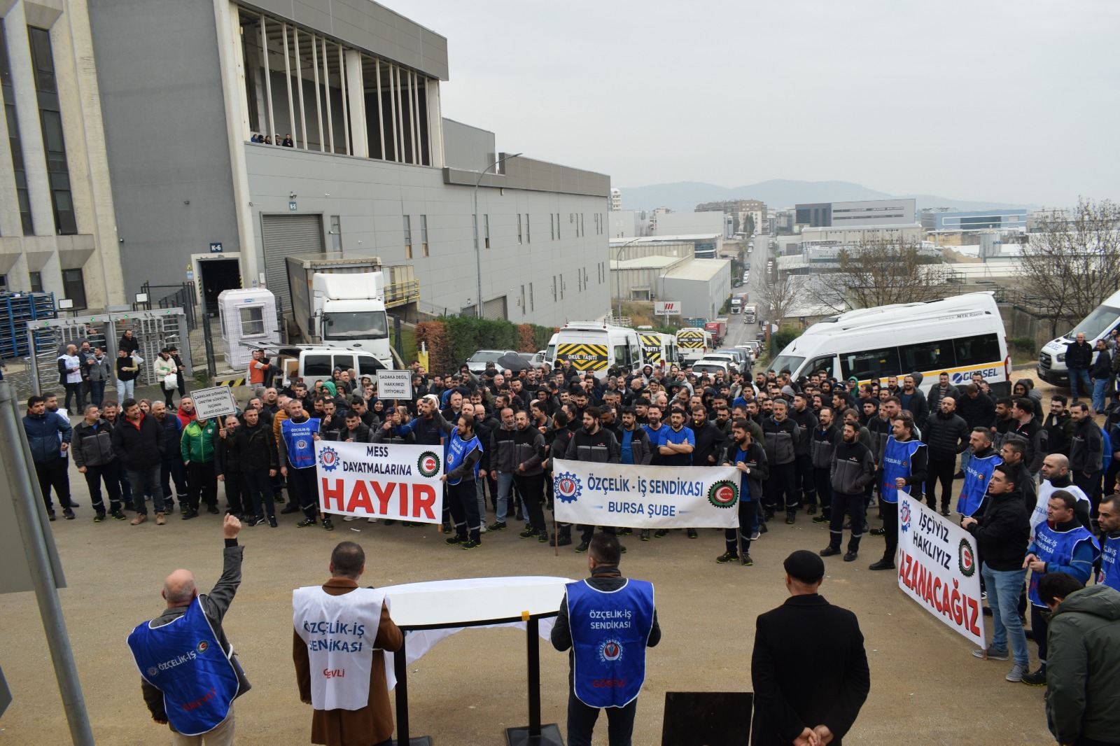 Bursa'da Maysan Mando işçisinden MESS eylemi! 1 Bursam Medya -